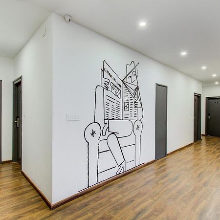 Oyo Townhouse 748 Hotel Parth Paradise Ghaziabad Eksteriør bilde